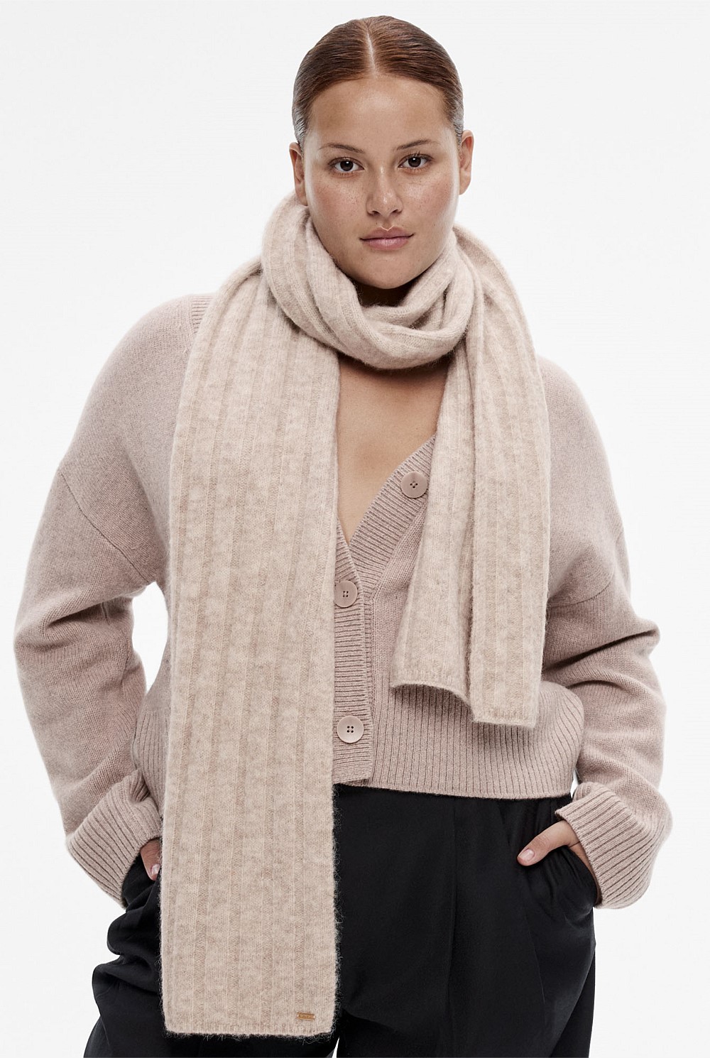 Wide Rib Knit Scarf