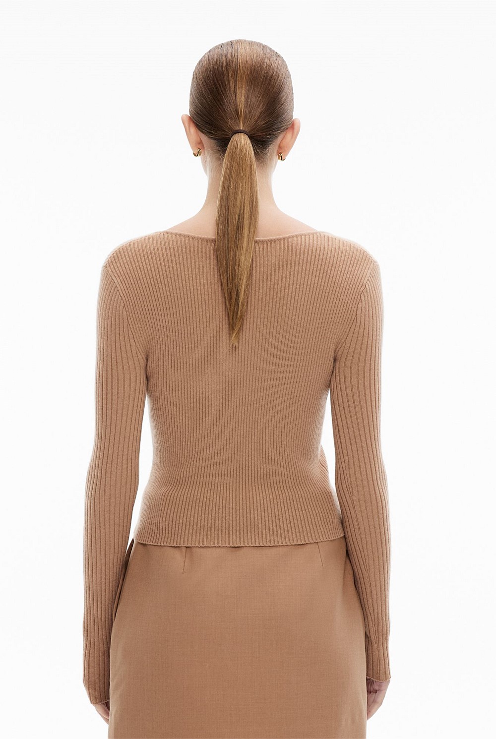 Scoop Neck Long Sleeve Knit