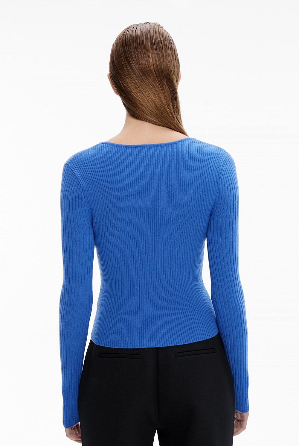 Scoop Neck Long Sleeve Knit