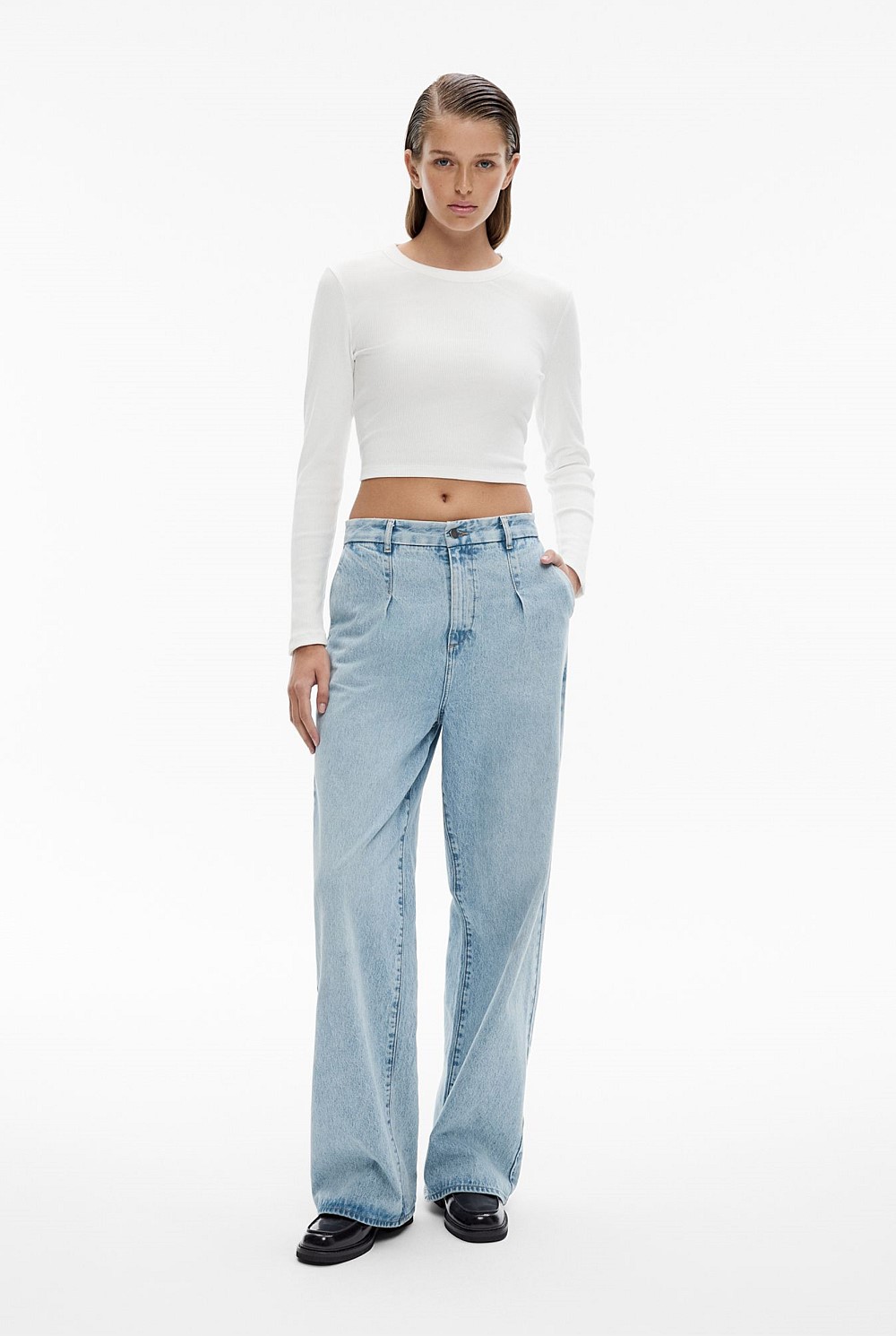 High Rise Pleat Front Jean