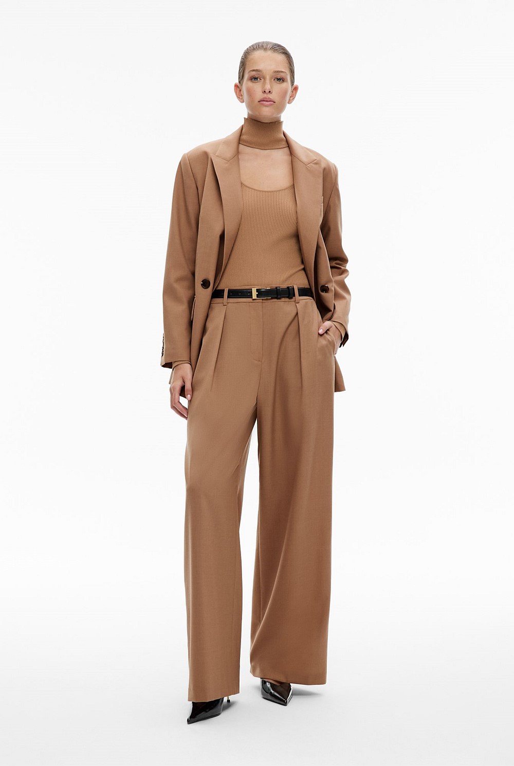 Pleat Detail Pant