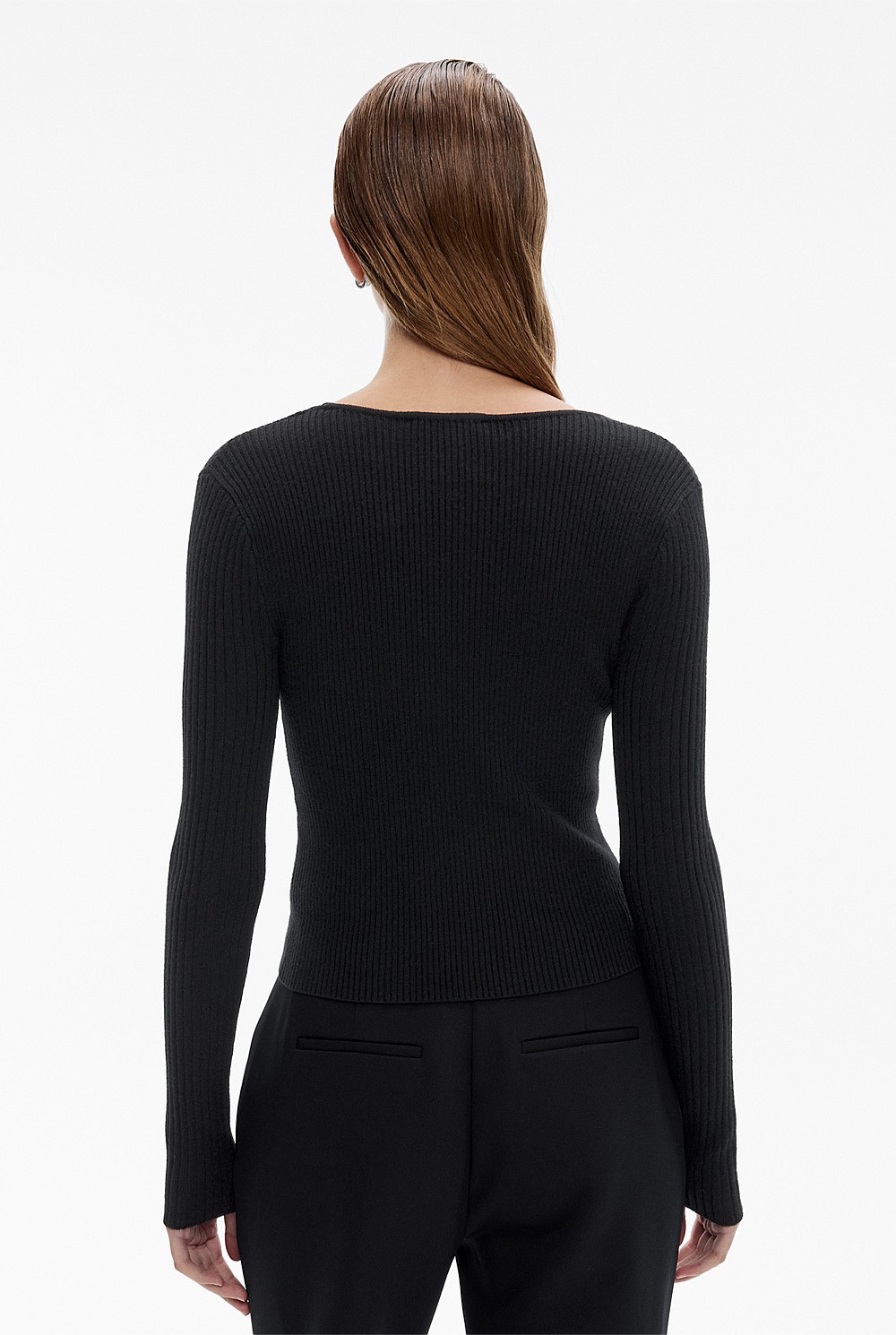 Scoop Neck Long Sleeve Knit