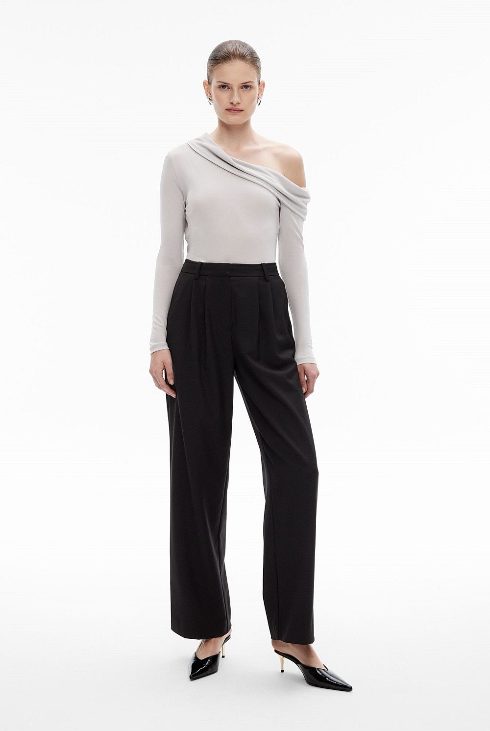 Draped Asymmetric Top