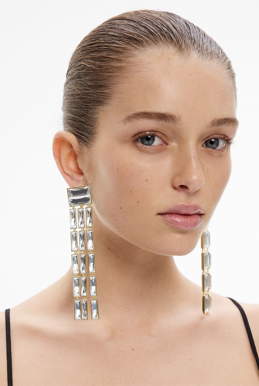 Elina Drop Earring