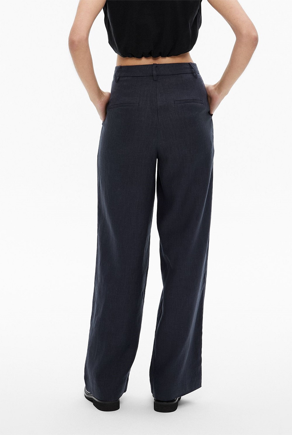 Linen Pleat Pant