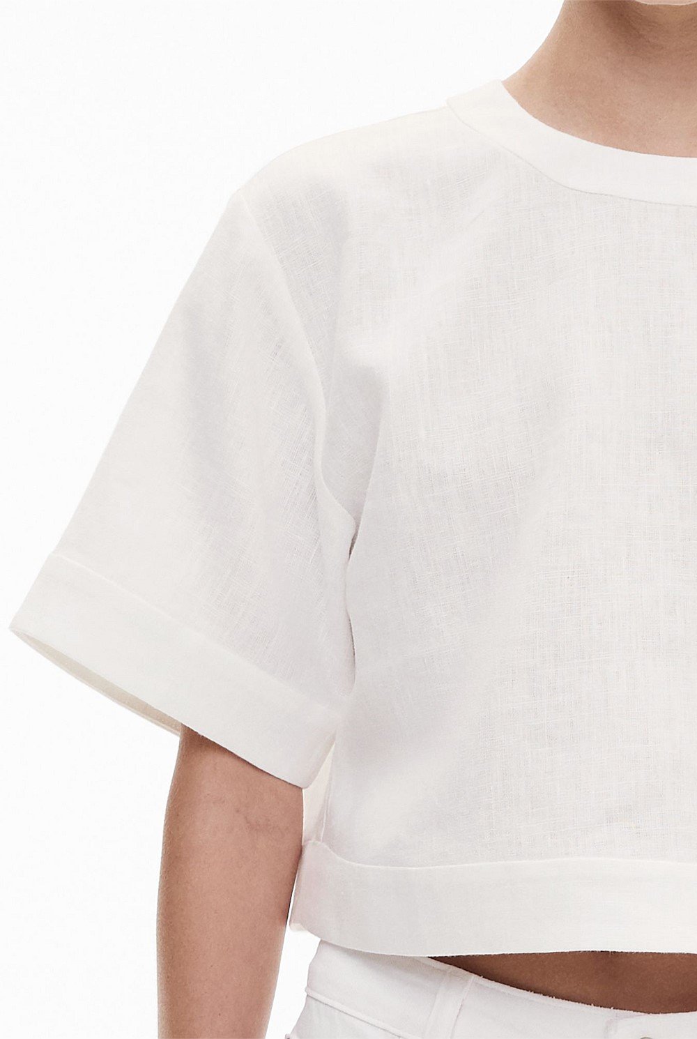 Linen Crop Popover