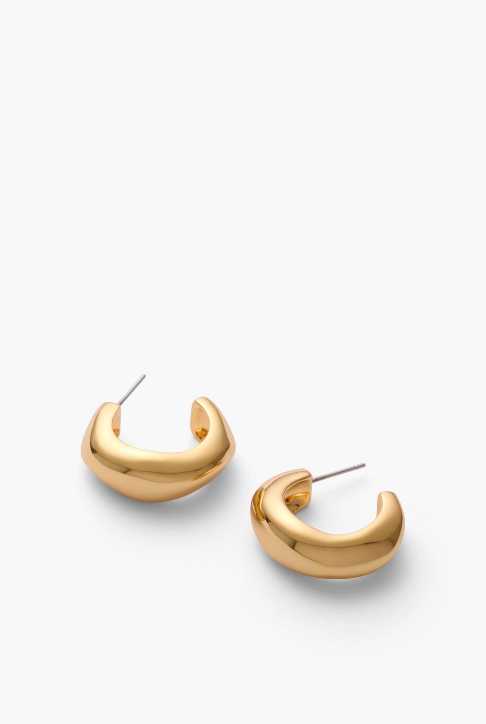 Winnie Hoop Earrings