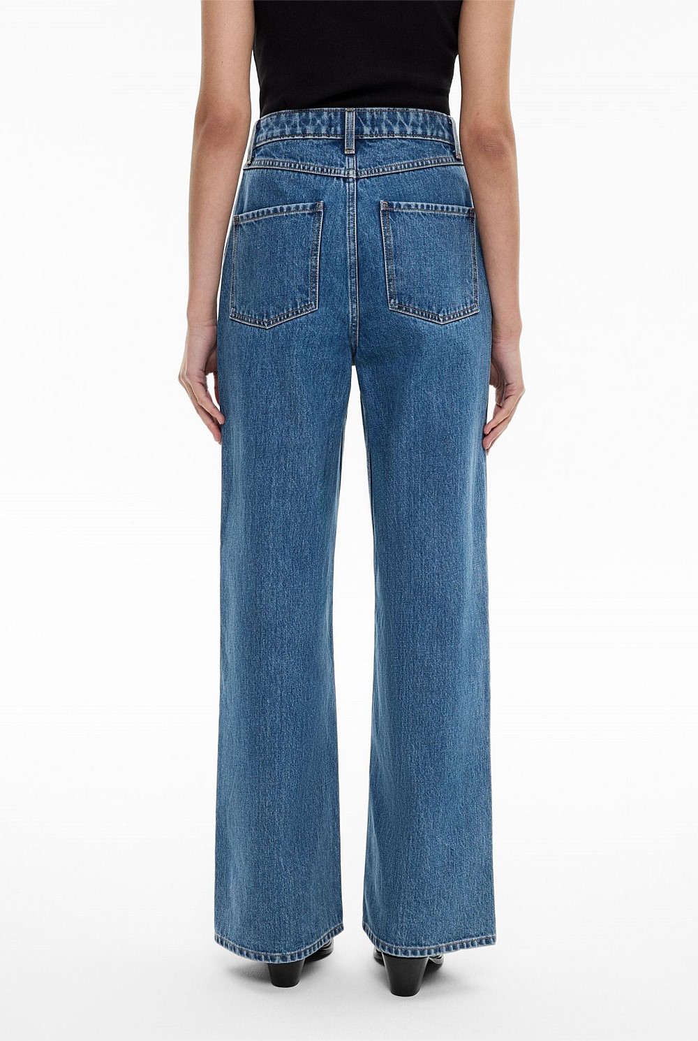Hi Rise Wide Leg Jeans