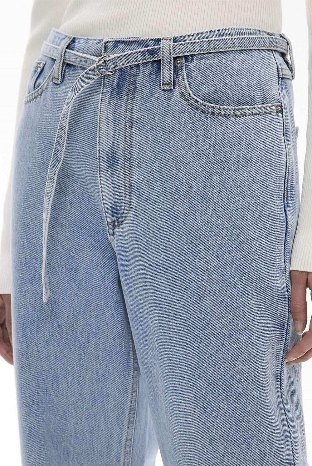 Thin Waistband Jean