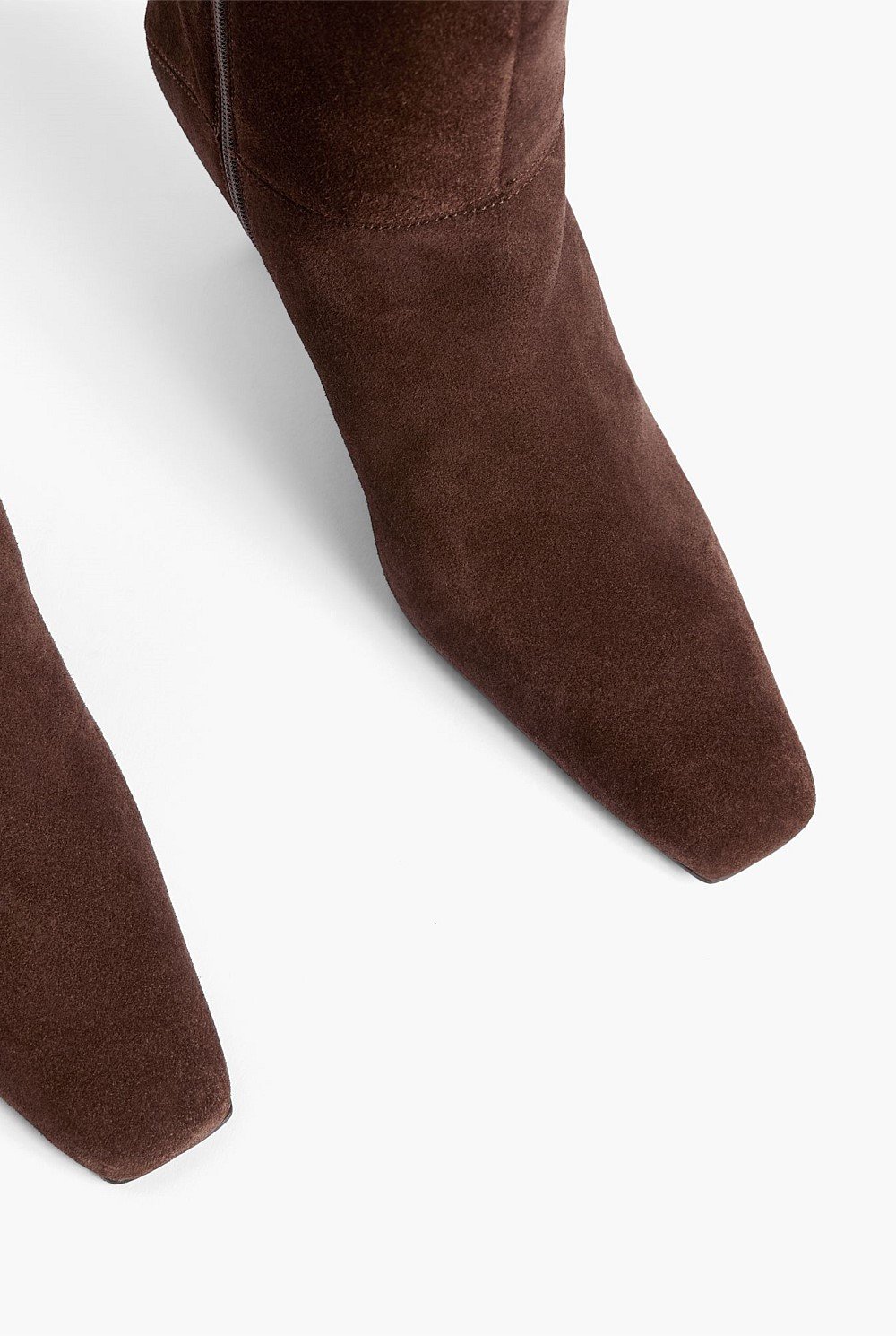 Montaine Suede Boots