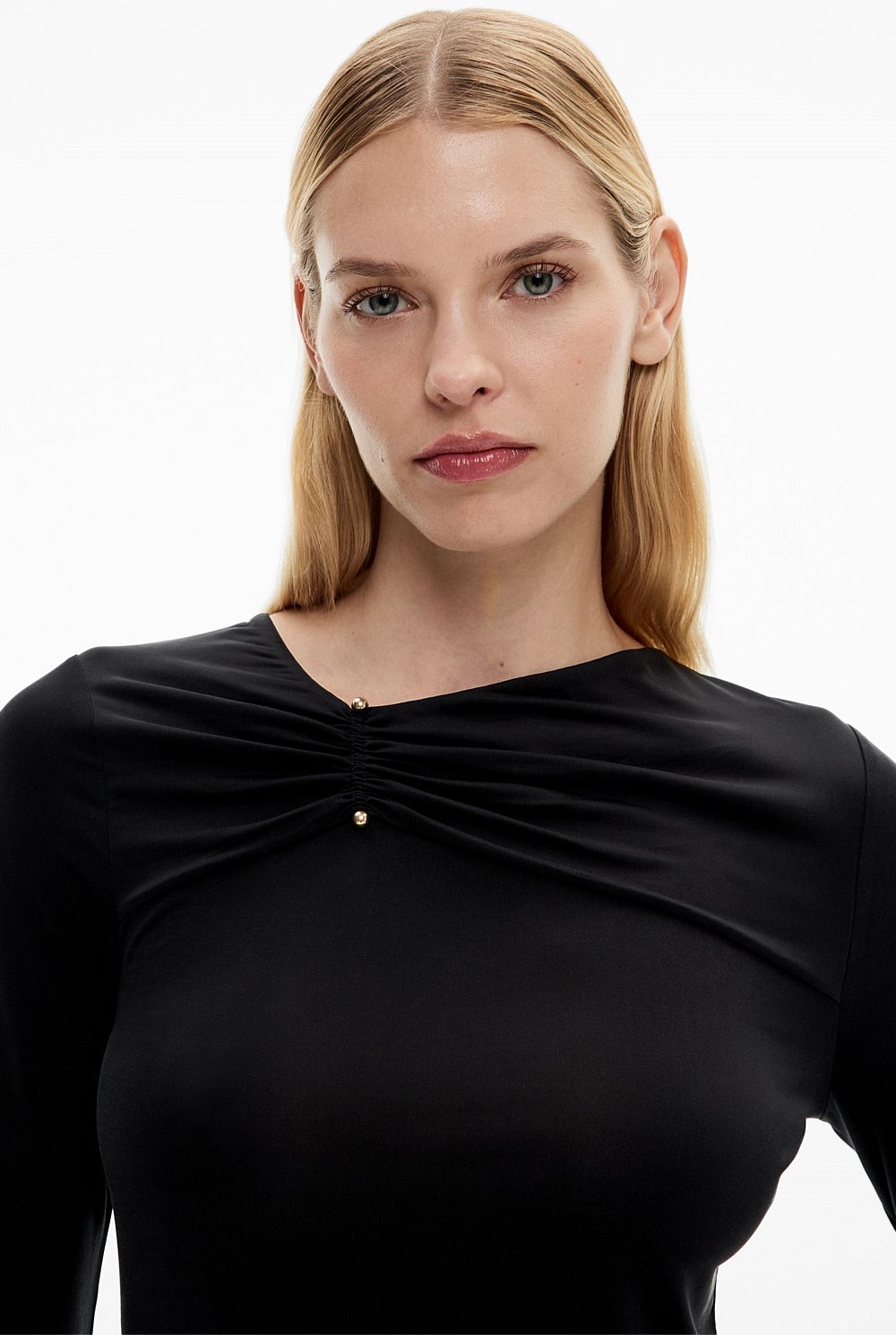 Bar Detail Top