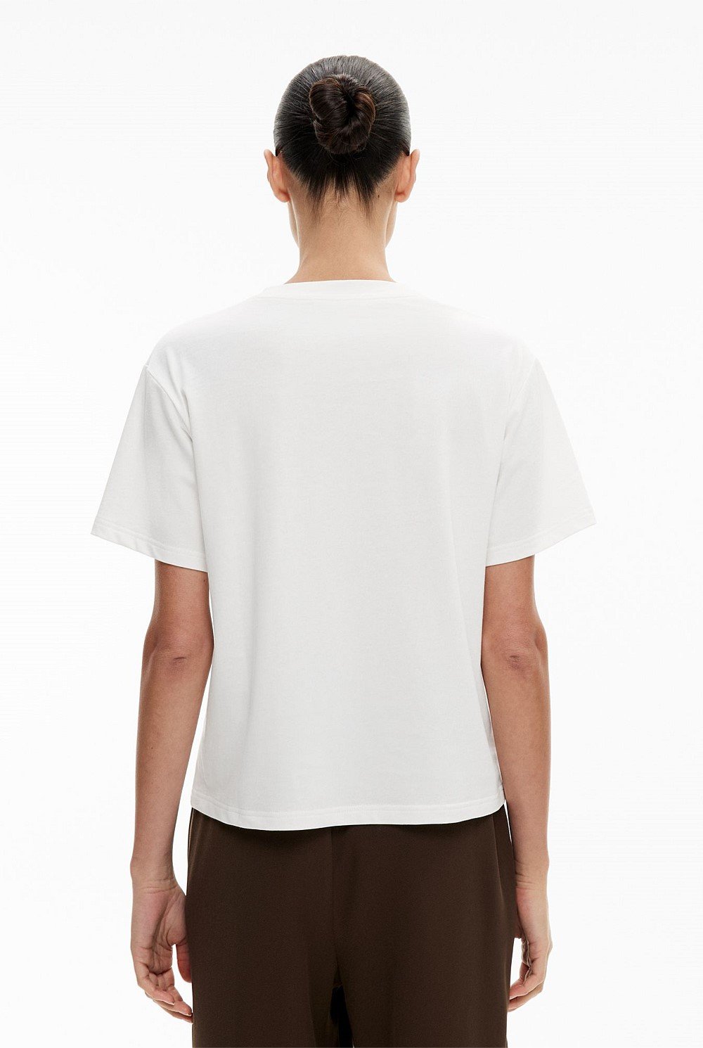 High V T-Shirt