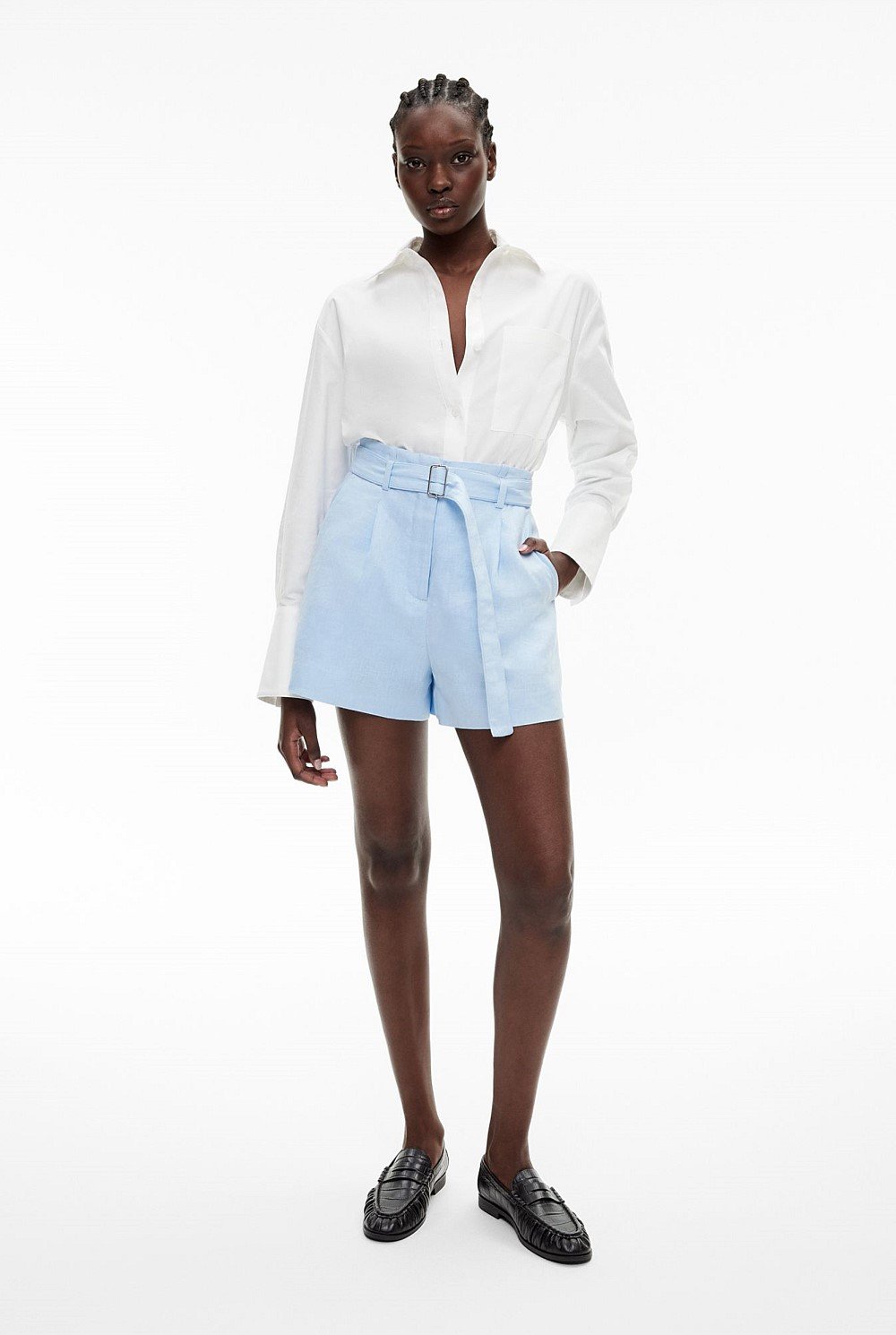 Belt Detail Linen Shorts