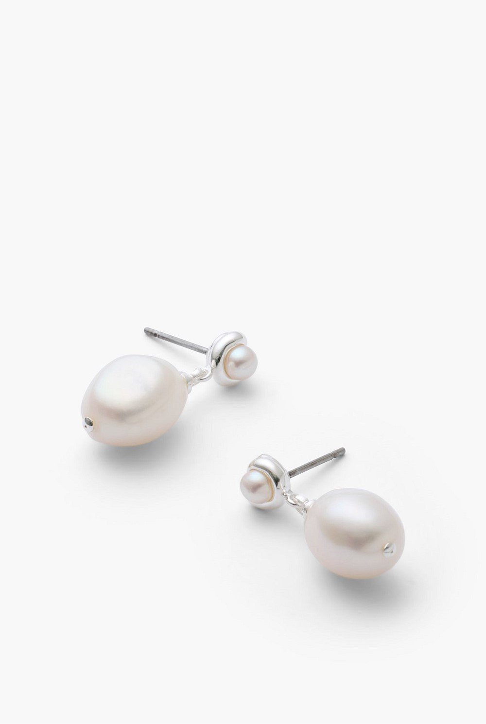Lena Pearl Drop Earrings
