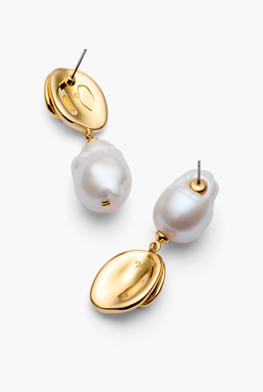 Lily Pearl Earrings