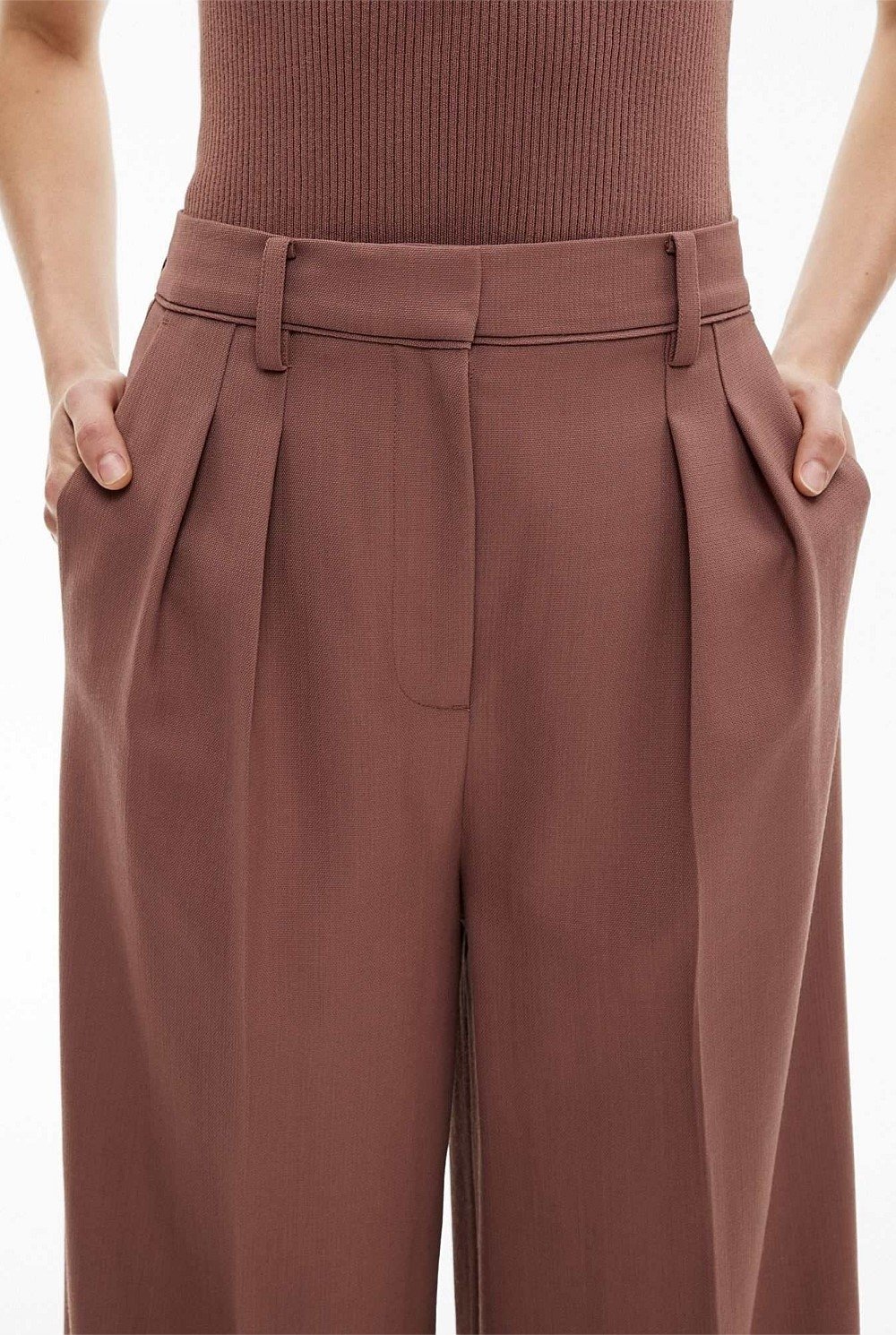 Piped Detail Pant