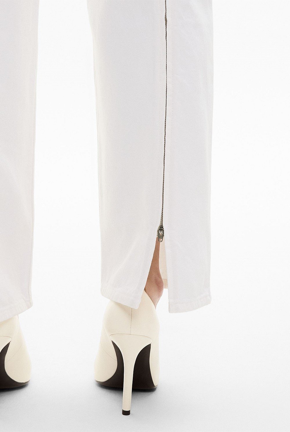 Zip Denim Jeans