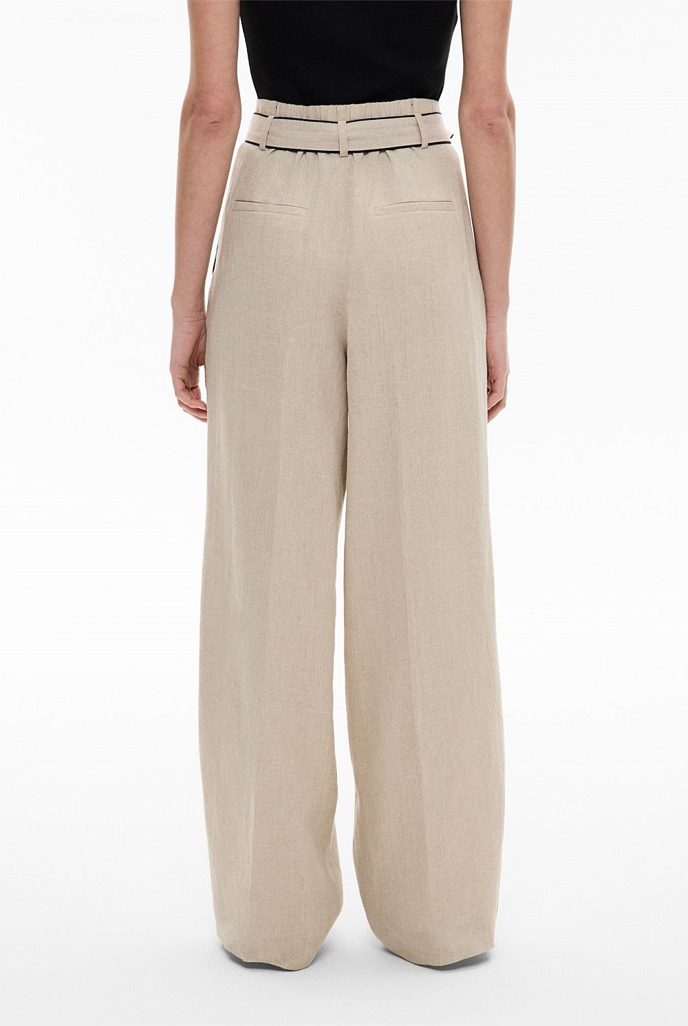 Belt Detail Linen Pants