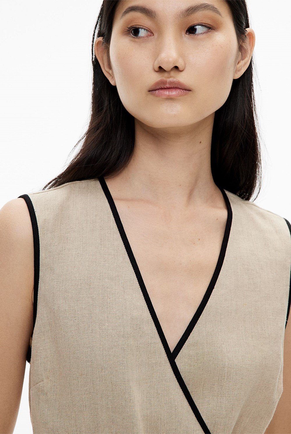Contrast Tie Shirt