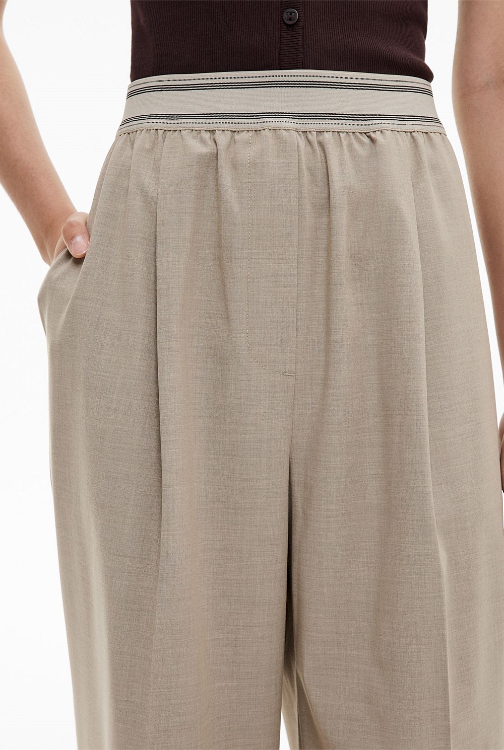 Elastic Detail Pants