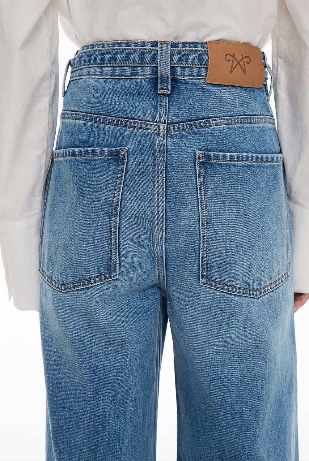 Belt Detail Jeans