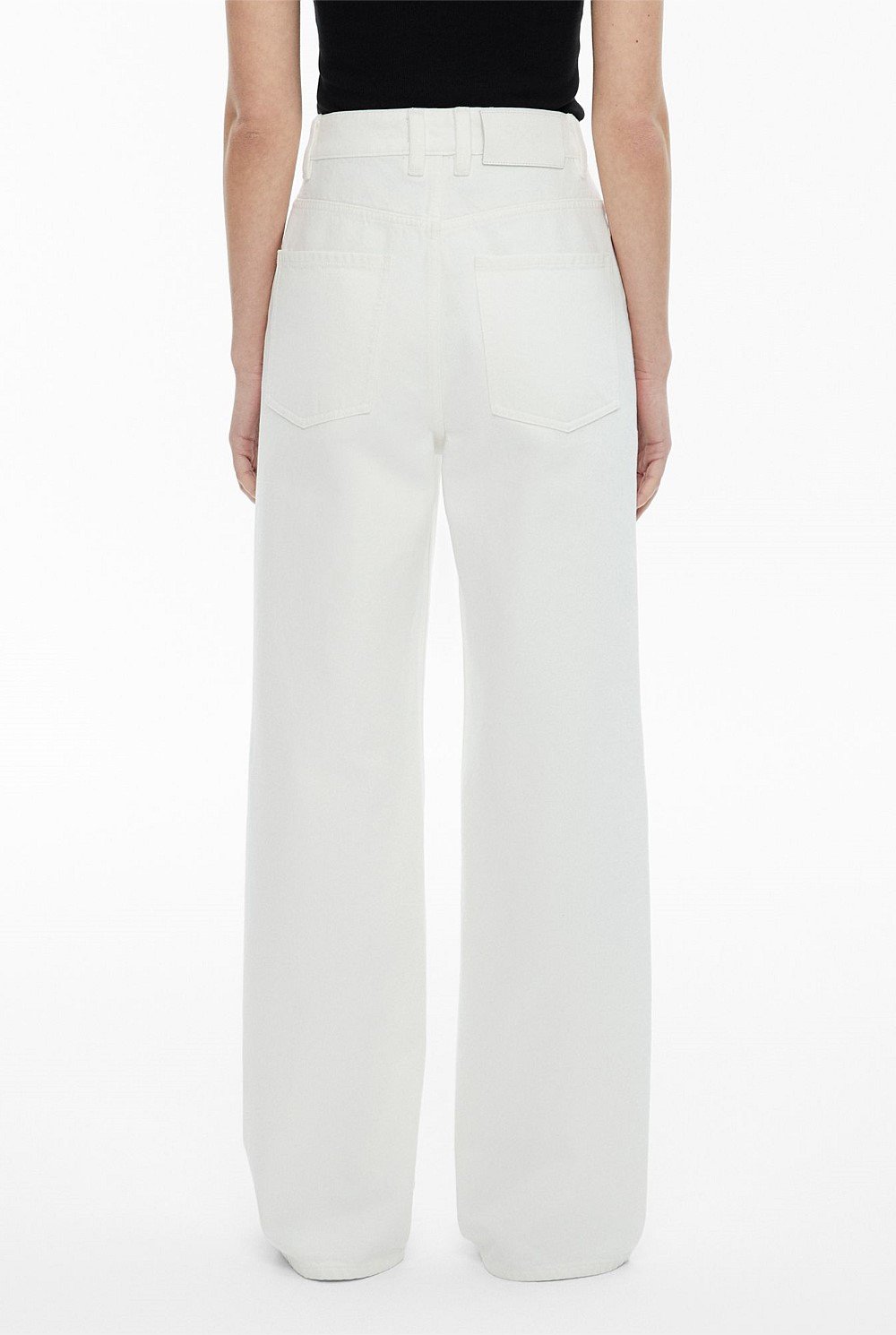 Button Detail Jean
