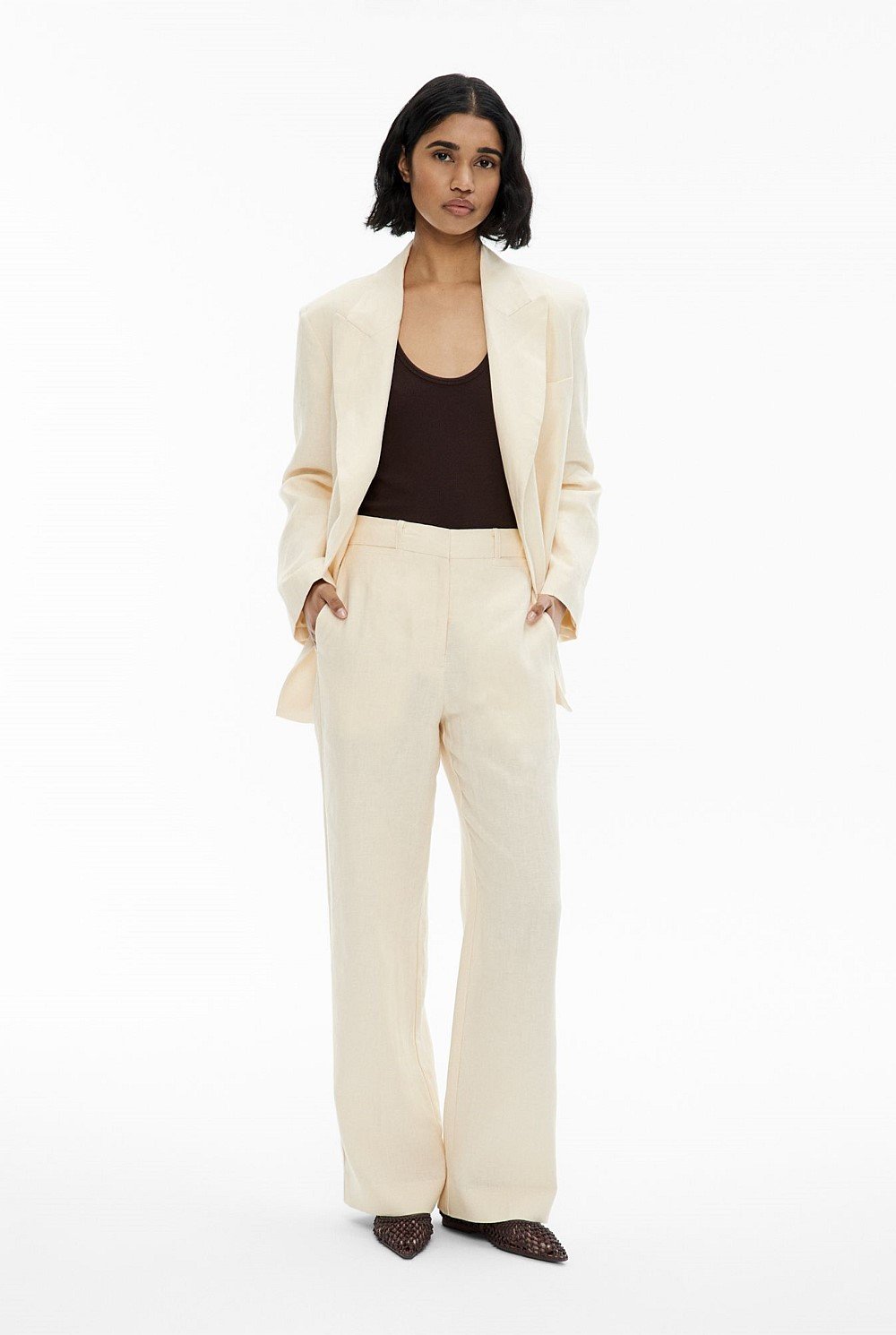 Slim Leg Stitch Pants