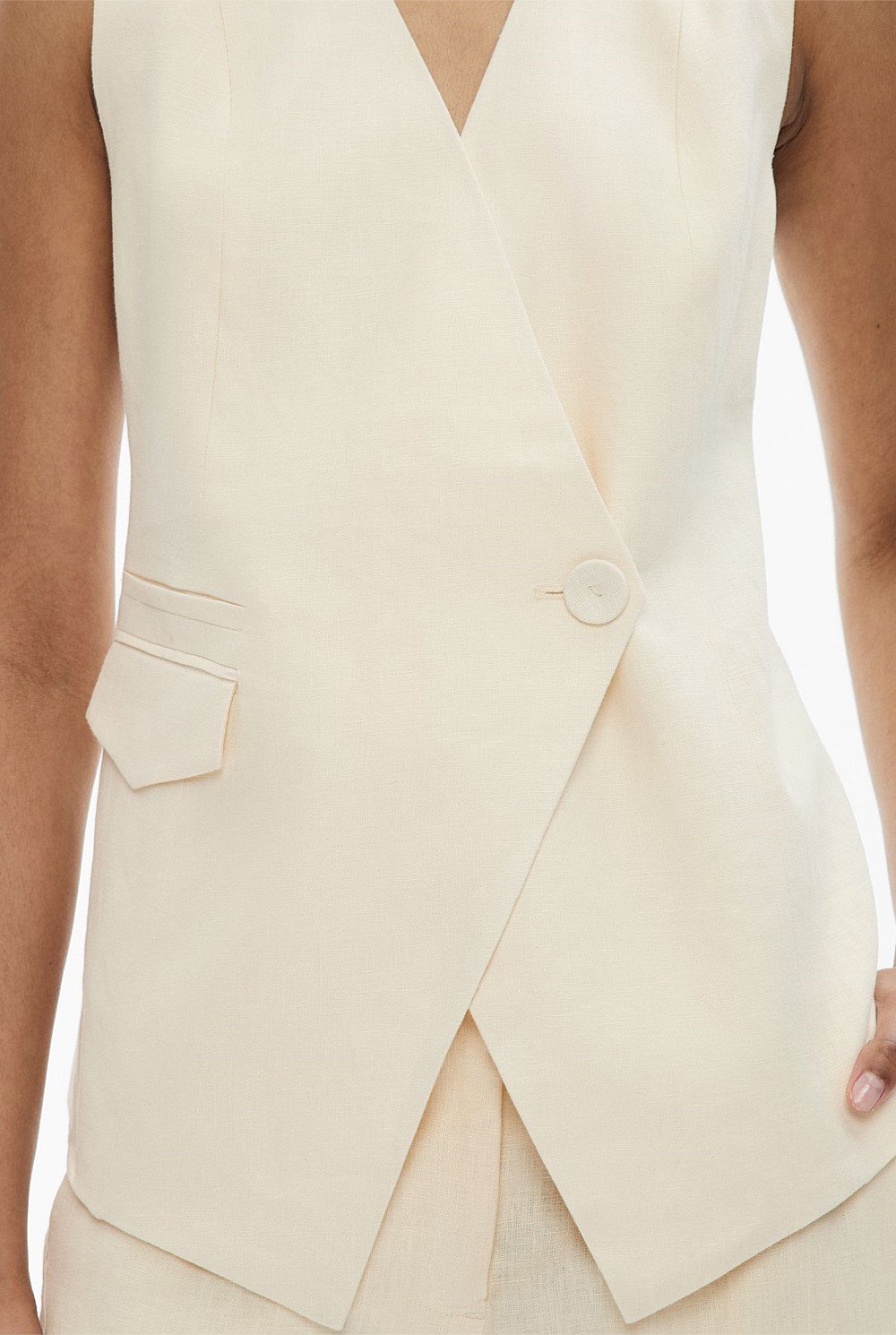 Overlap Button Vest