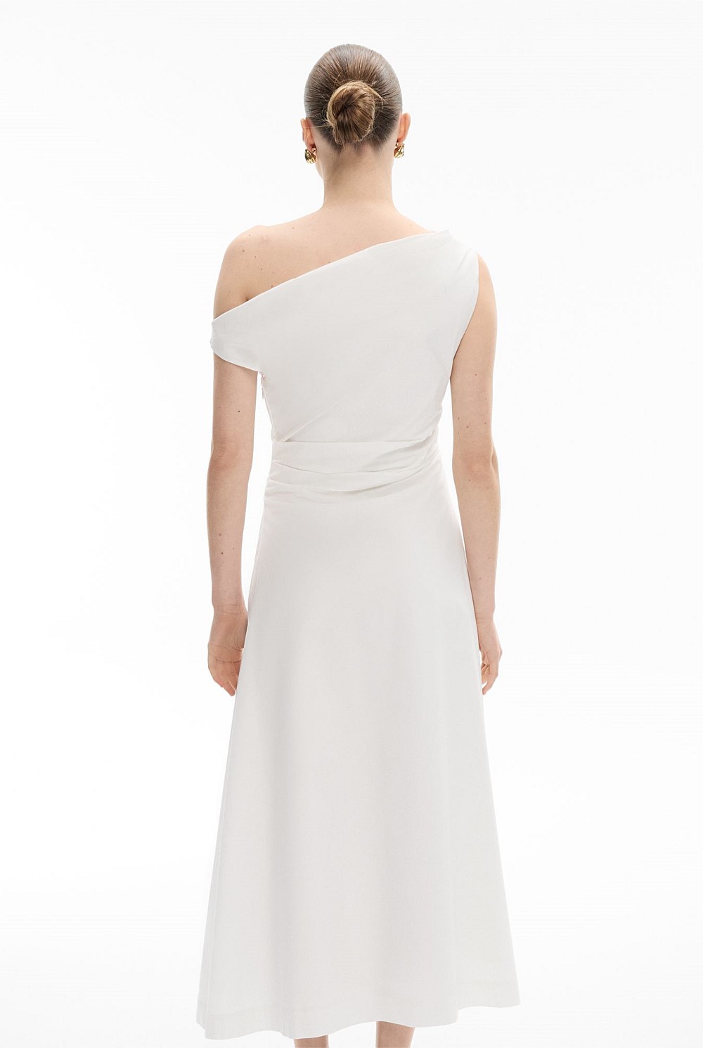 Asymmetric Shoulder Dress