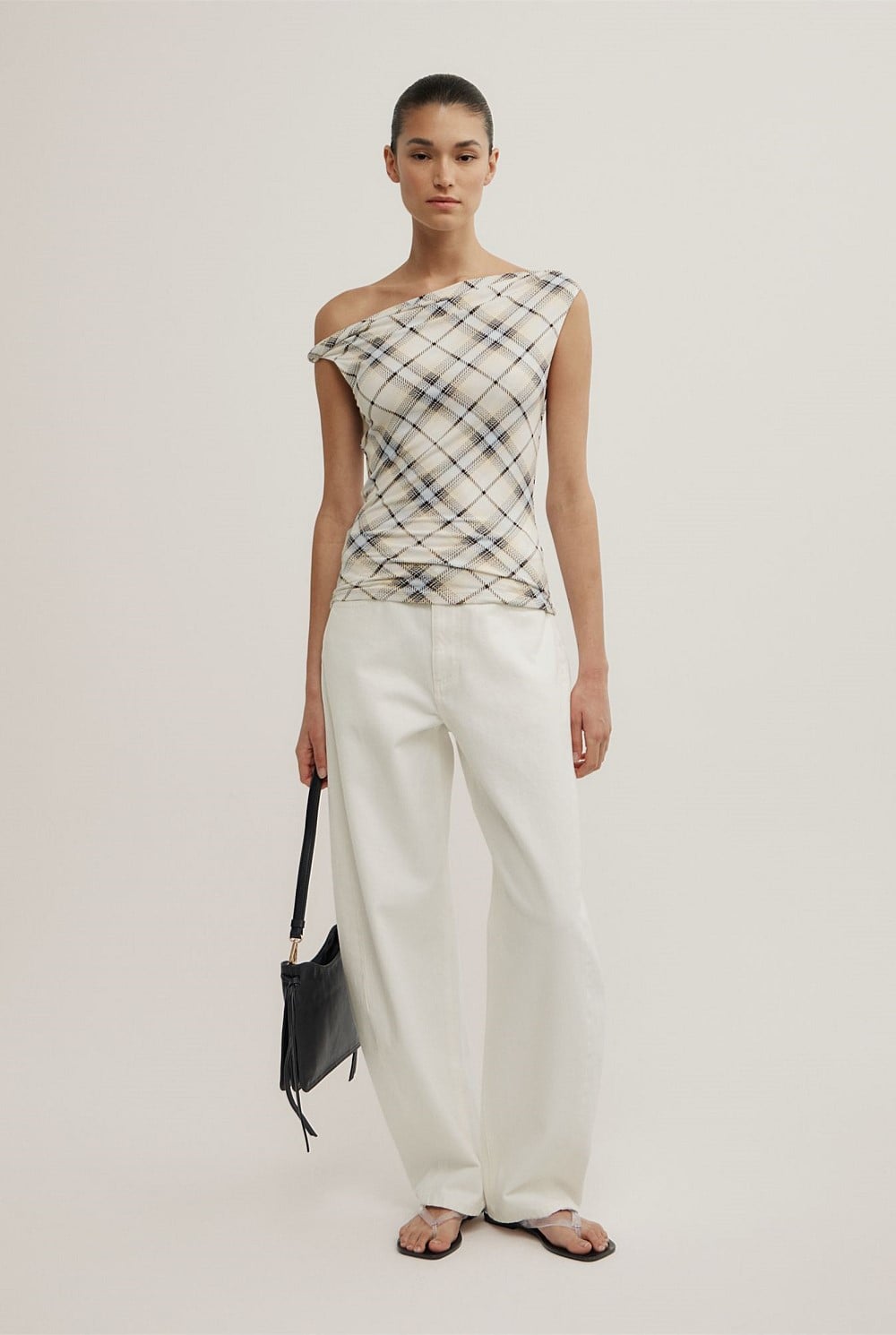Twist Asymmetric Top