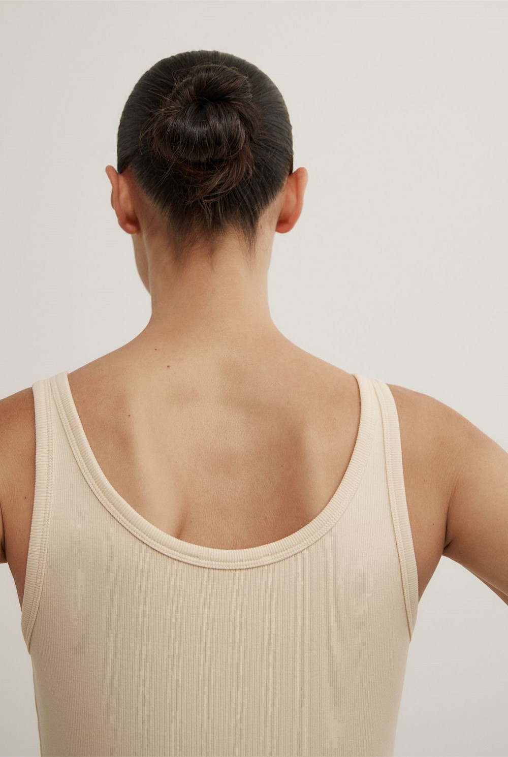 Fine Scoop Neck Tank Top