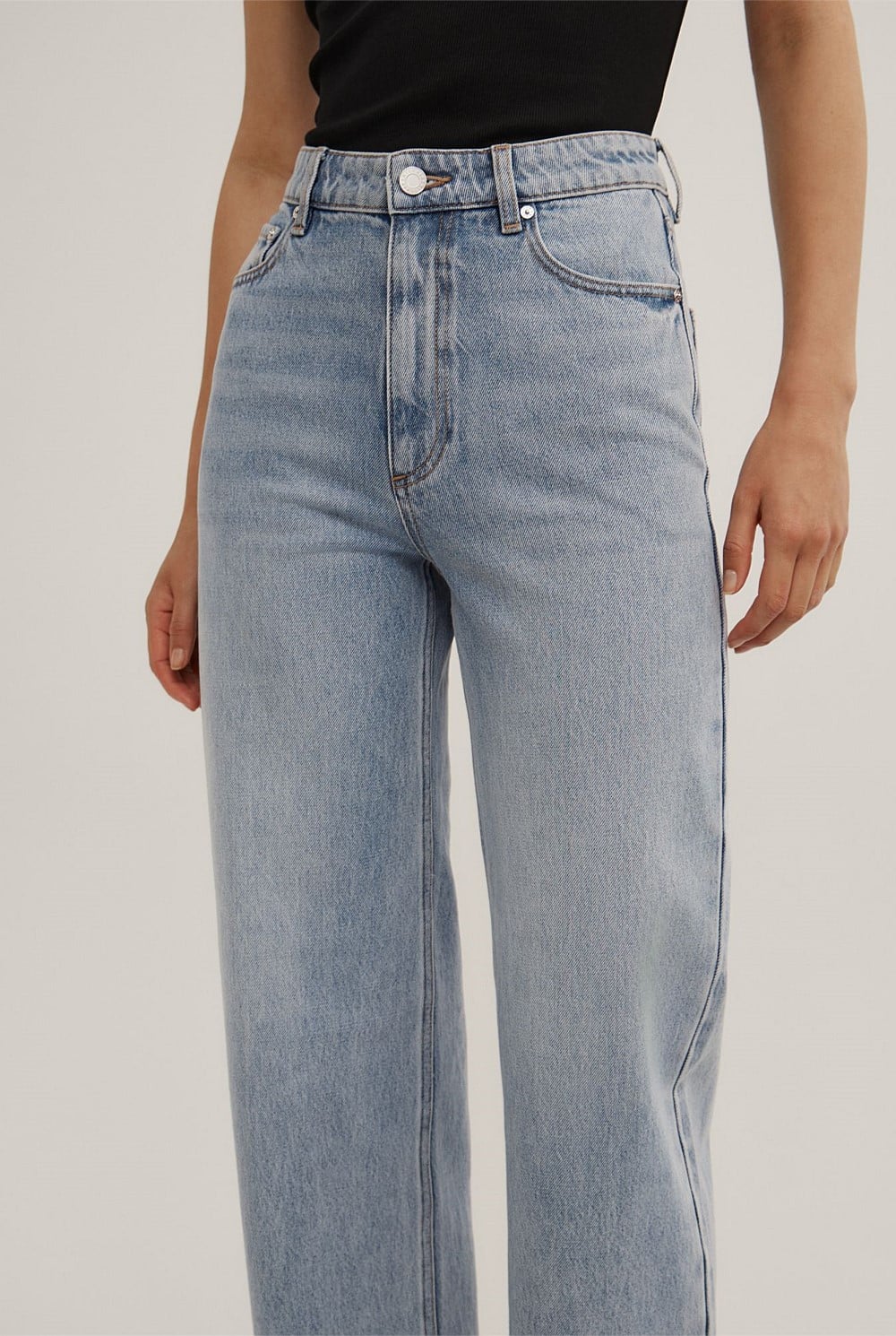 Wide Leg Jeans