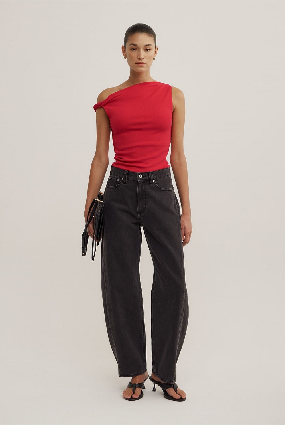 Twist Asymmetric Top