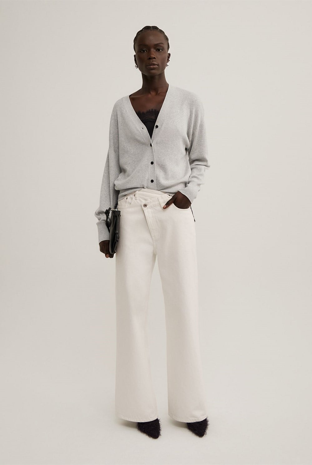 Relaxed V-Neck Cardigan