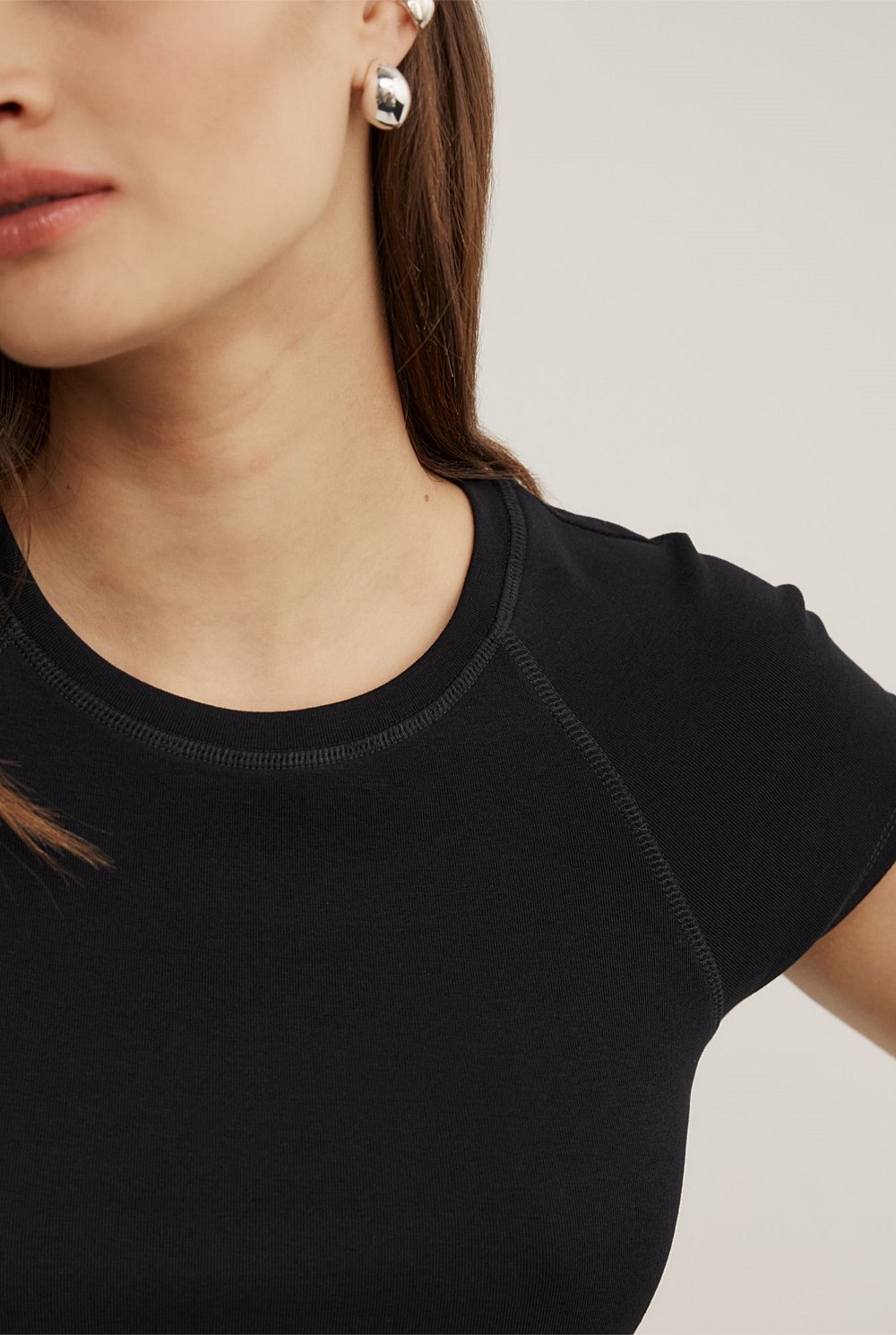 Raglan Sleeve Fitted T-Shirt