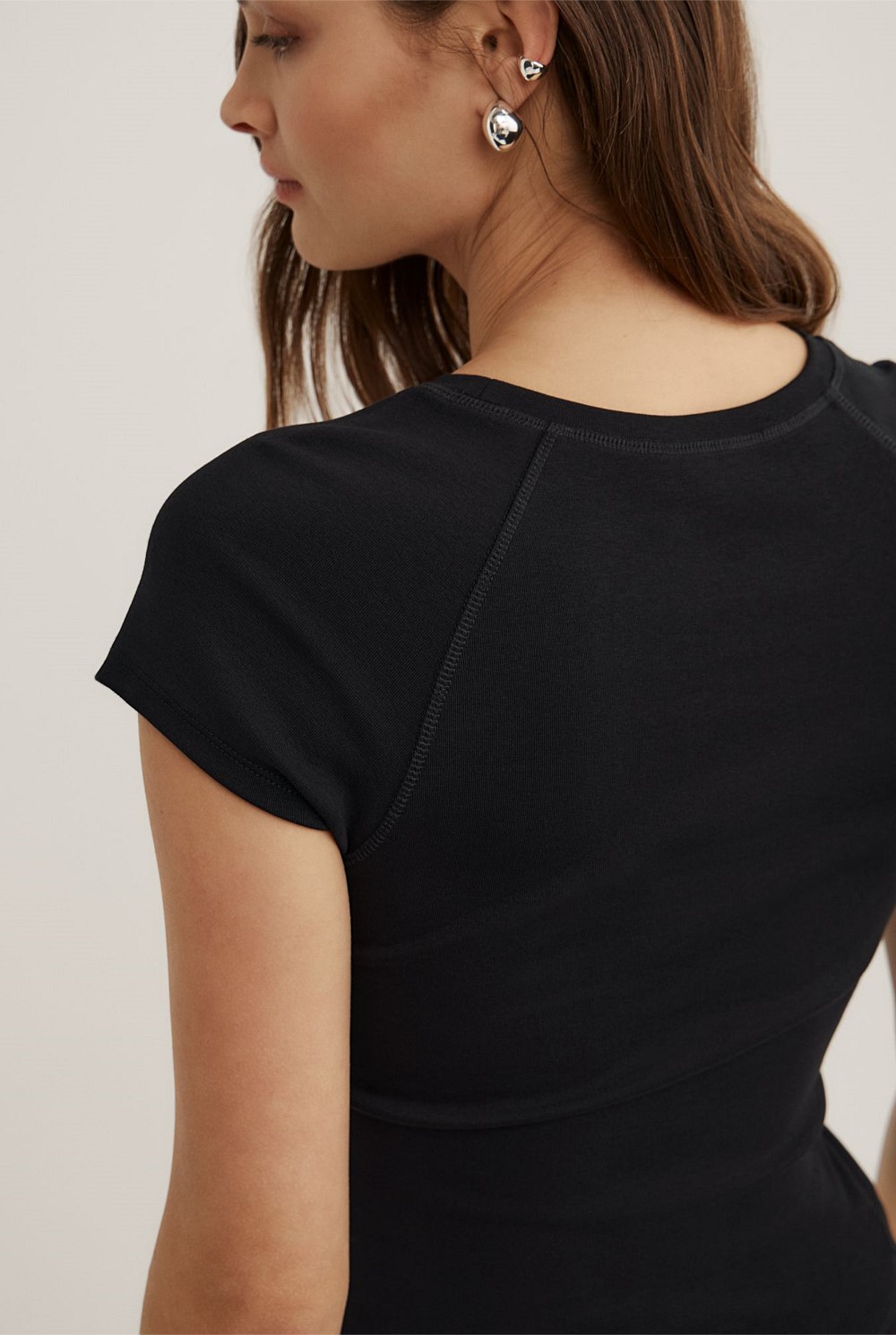 Raglan Sleeve Fitted T-Shirt