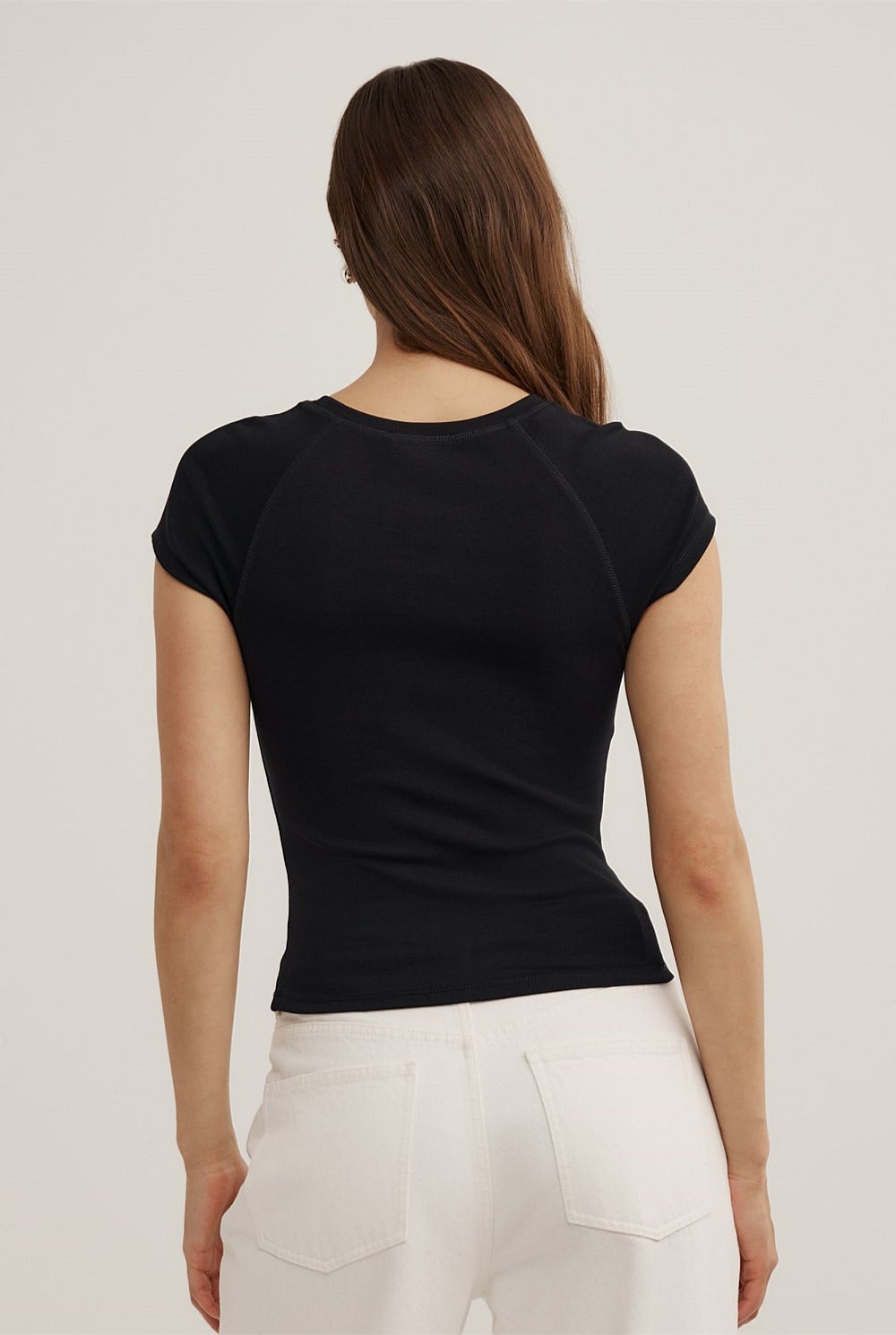 Raglan Sleeve Fitted T-Shirt