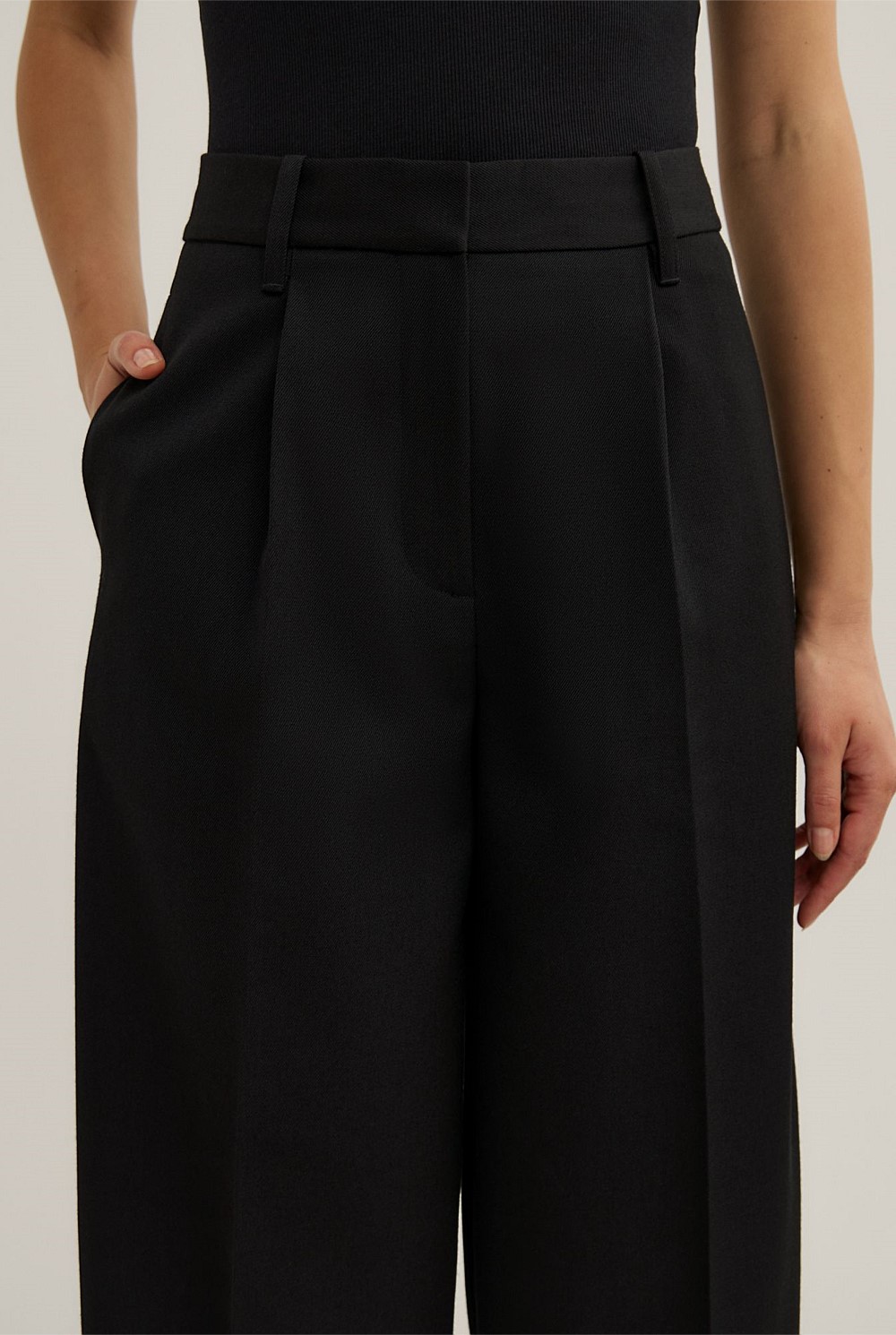 Barrel Trousers