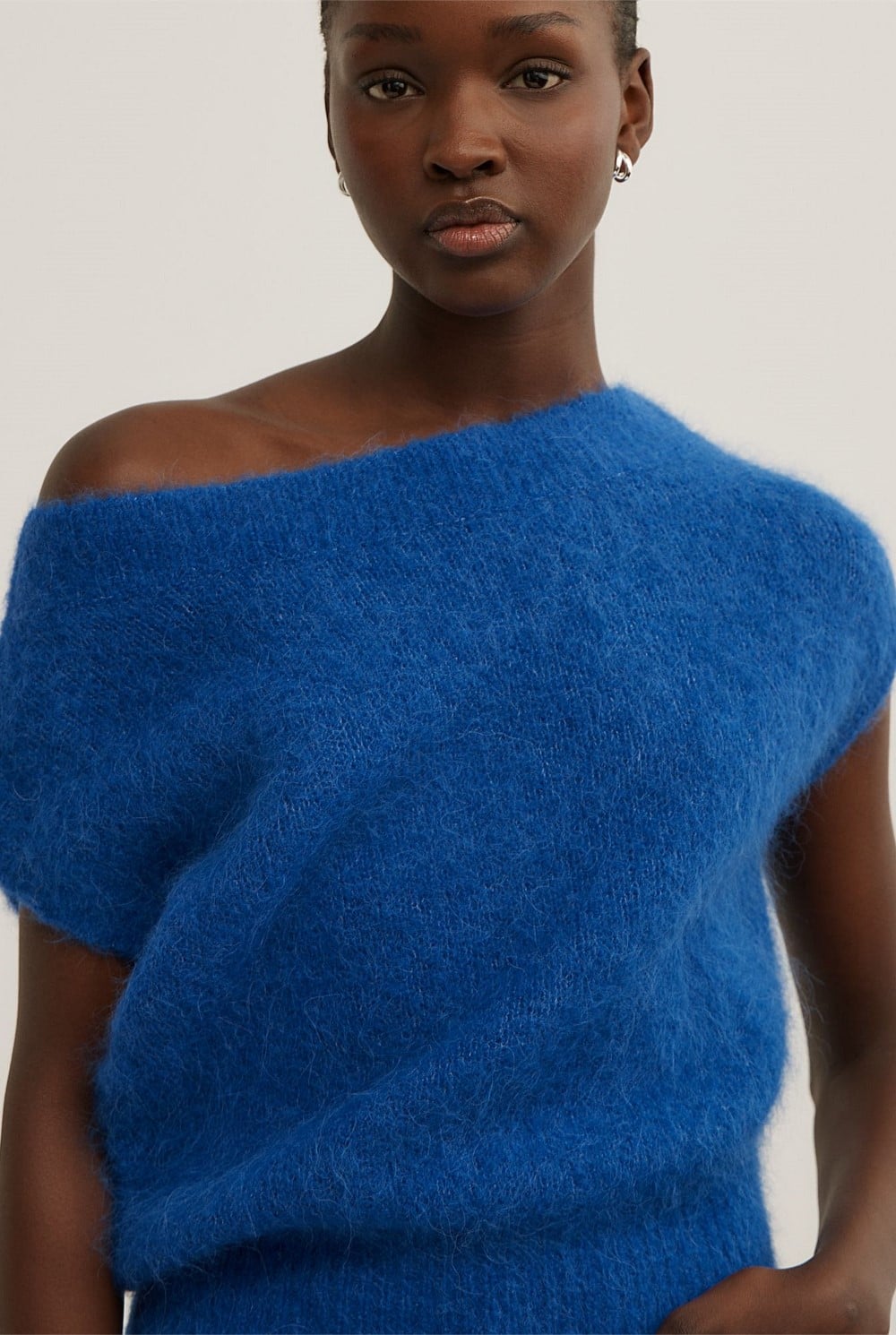 Asymmetric Fluffy Top