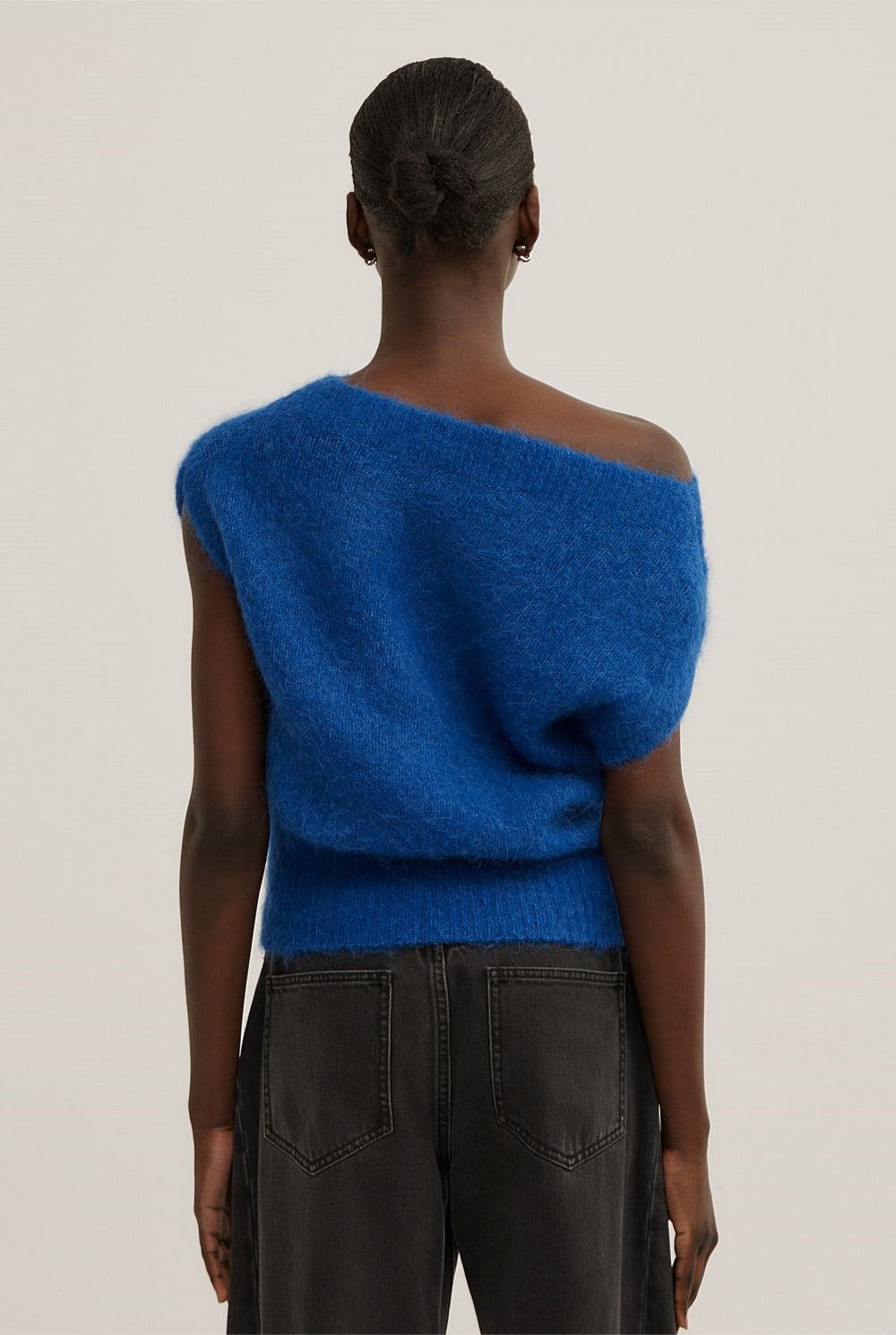Asymmetric Fluffy Top