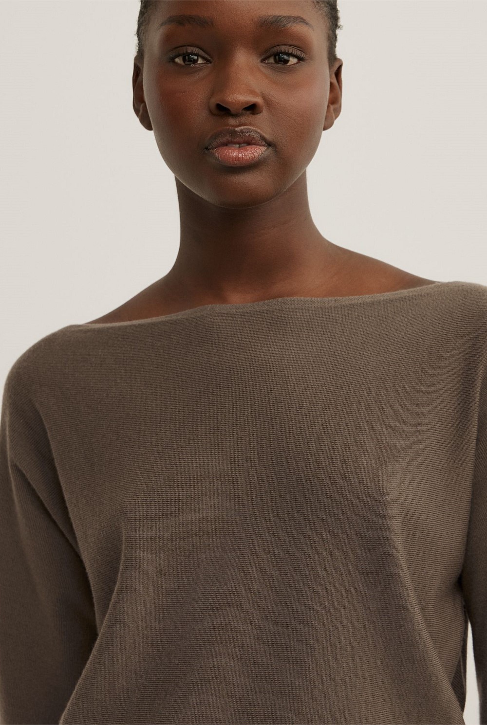 Merino Boat Neck Knit