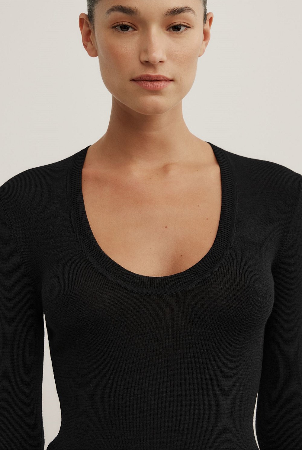 Merino Scoop Neck Knit
