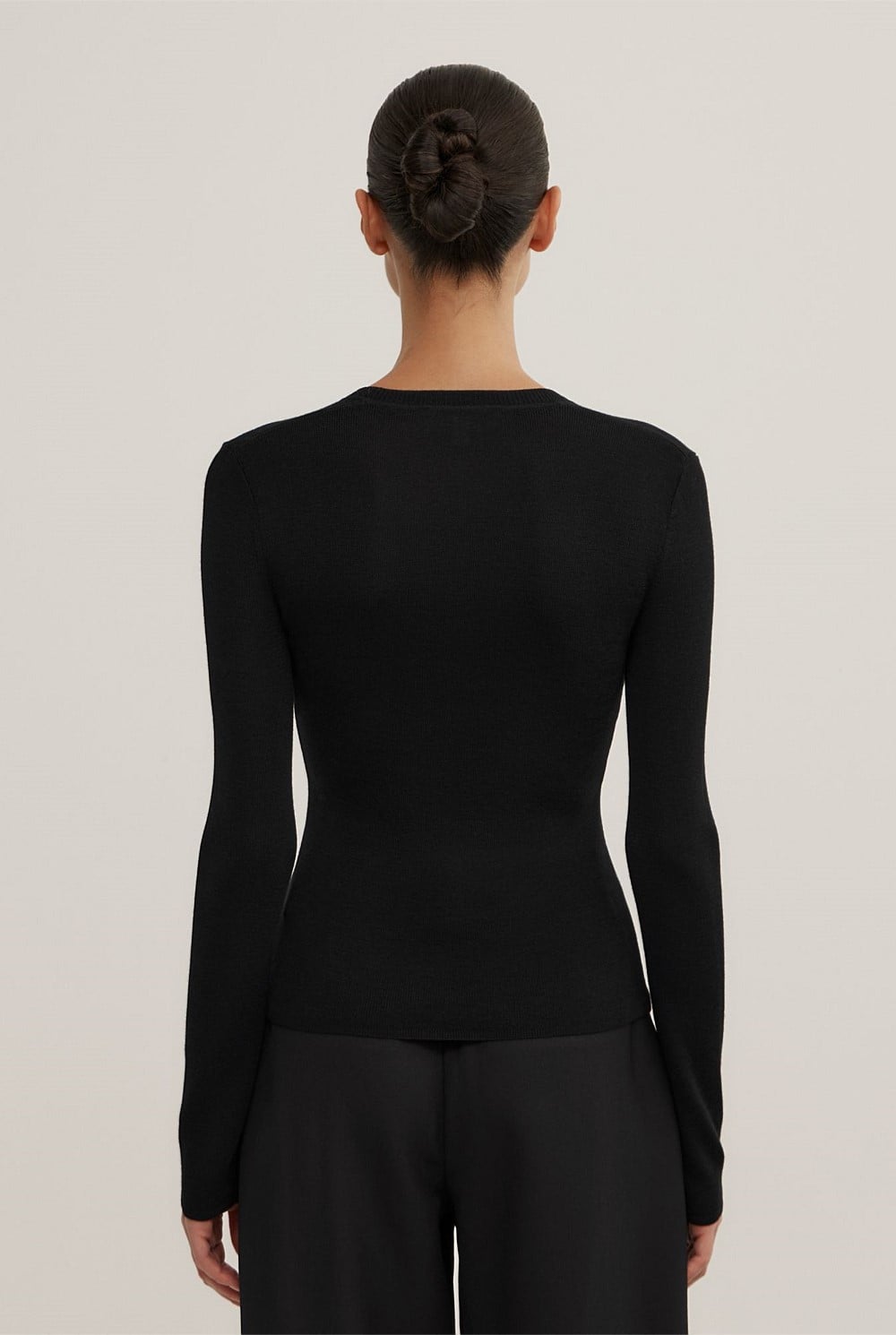 Merino Scoop Neck Knit