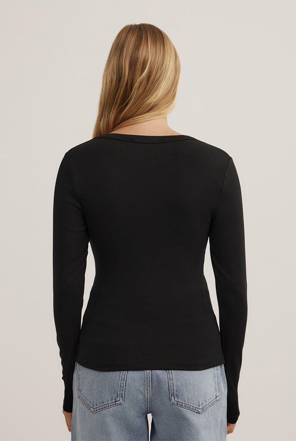 V-Neck Long Sleeve Top