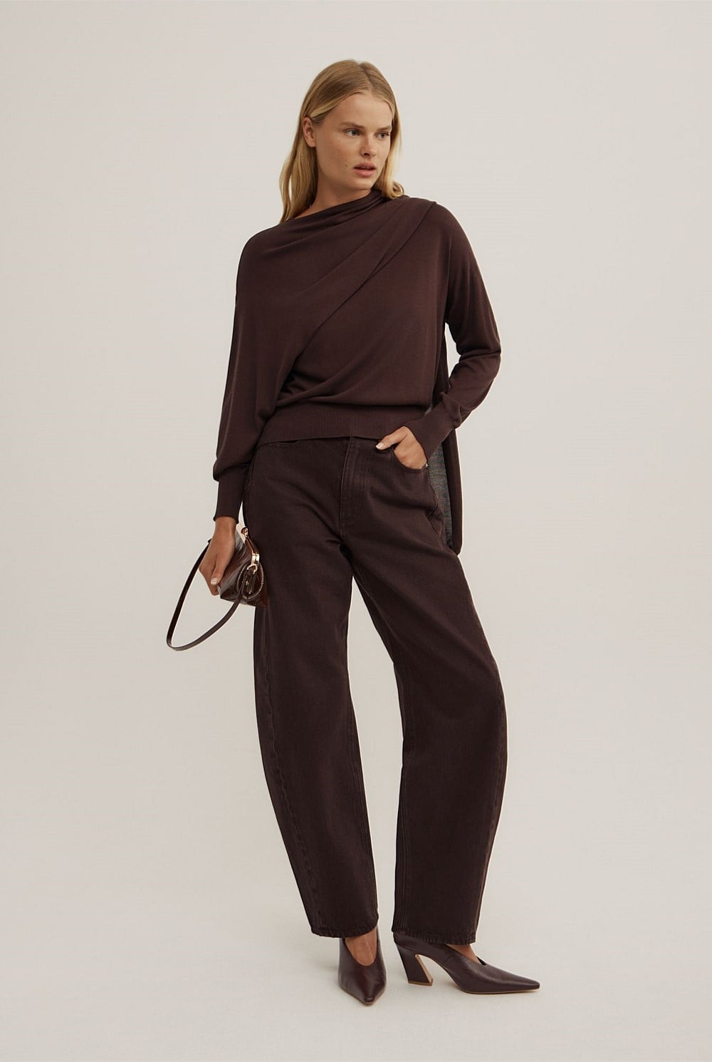 Crew Neck Scarf Knit