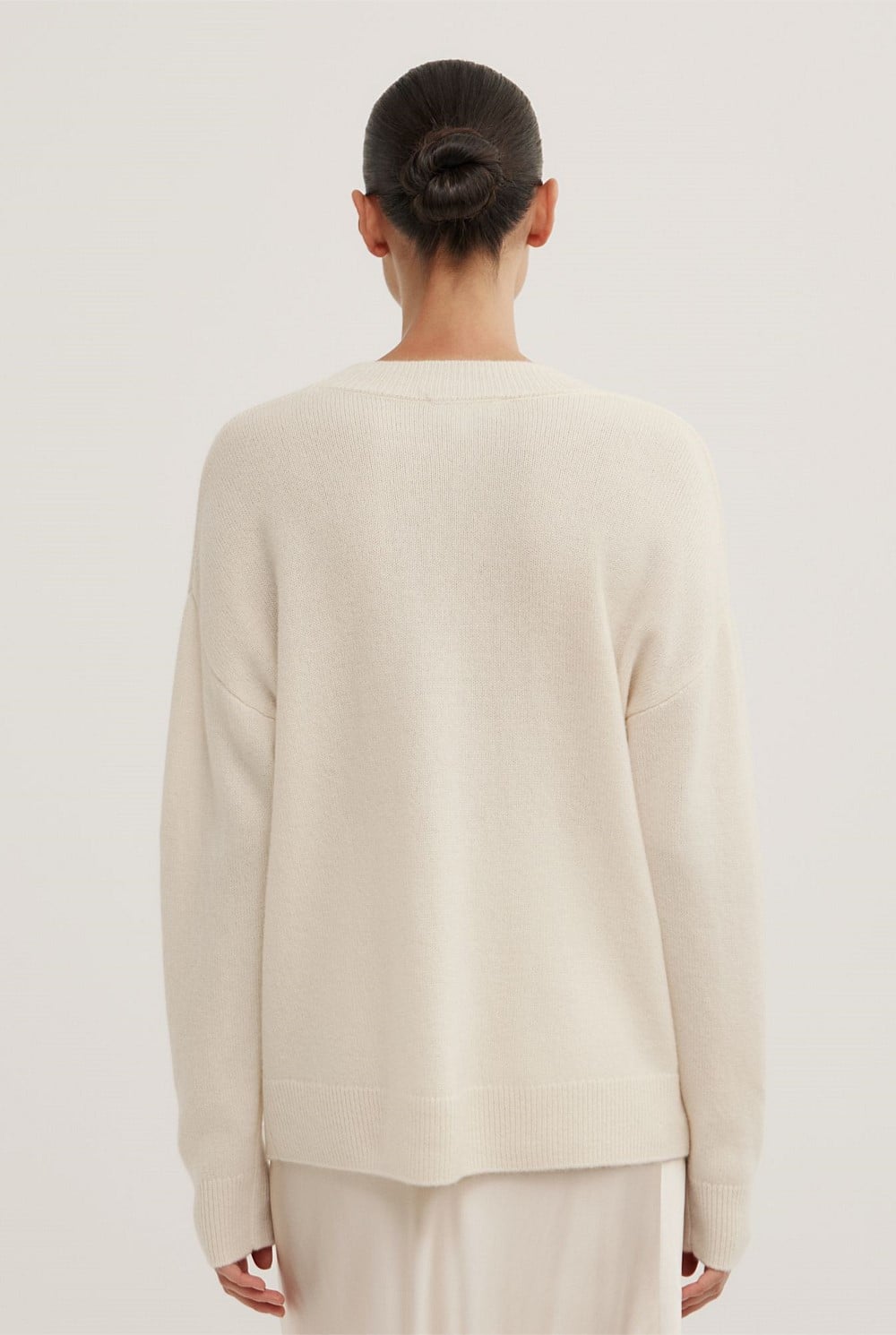 Cashmere V-Neck Knit
