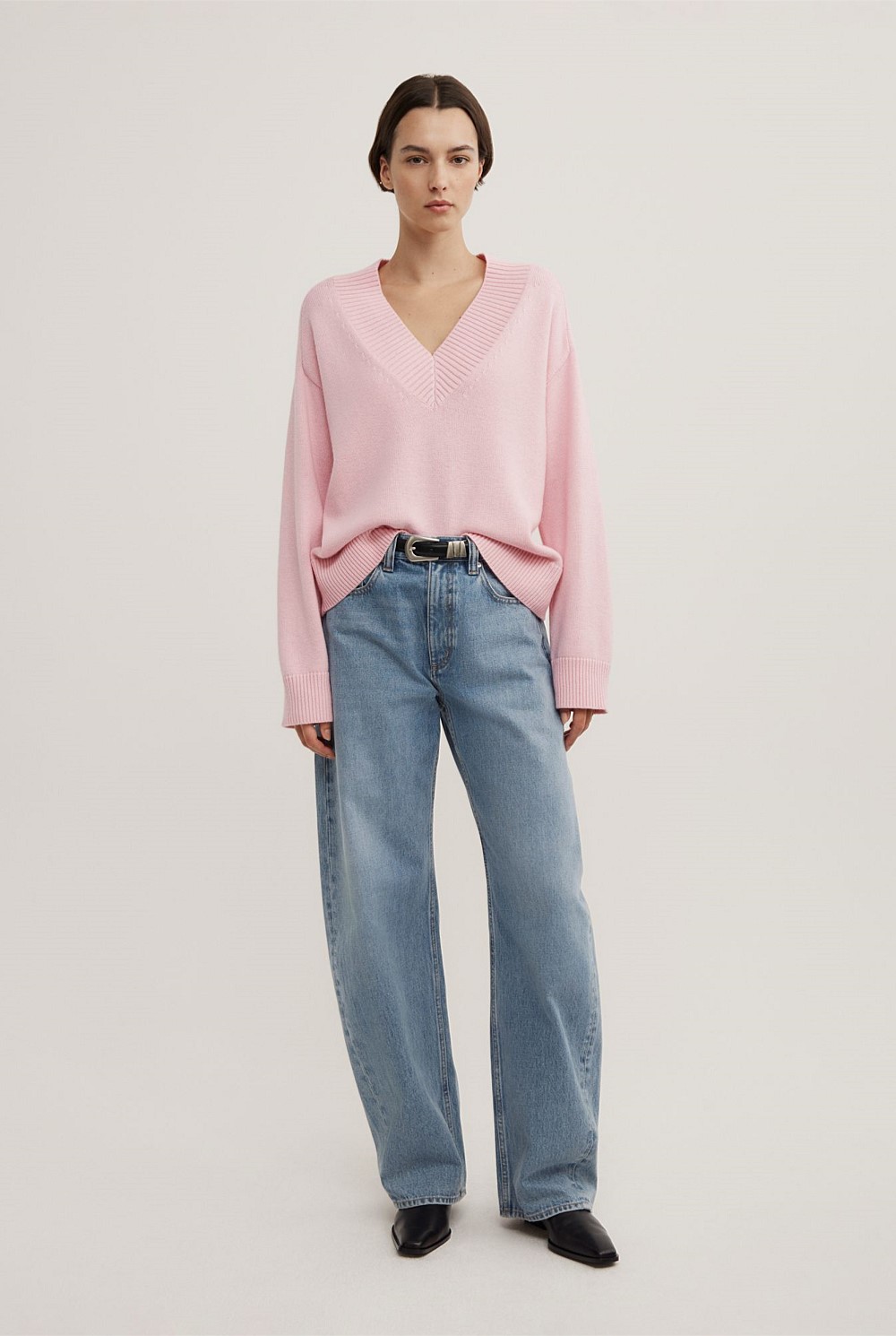 V-Neck Knit