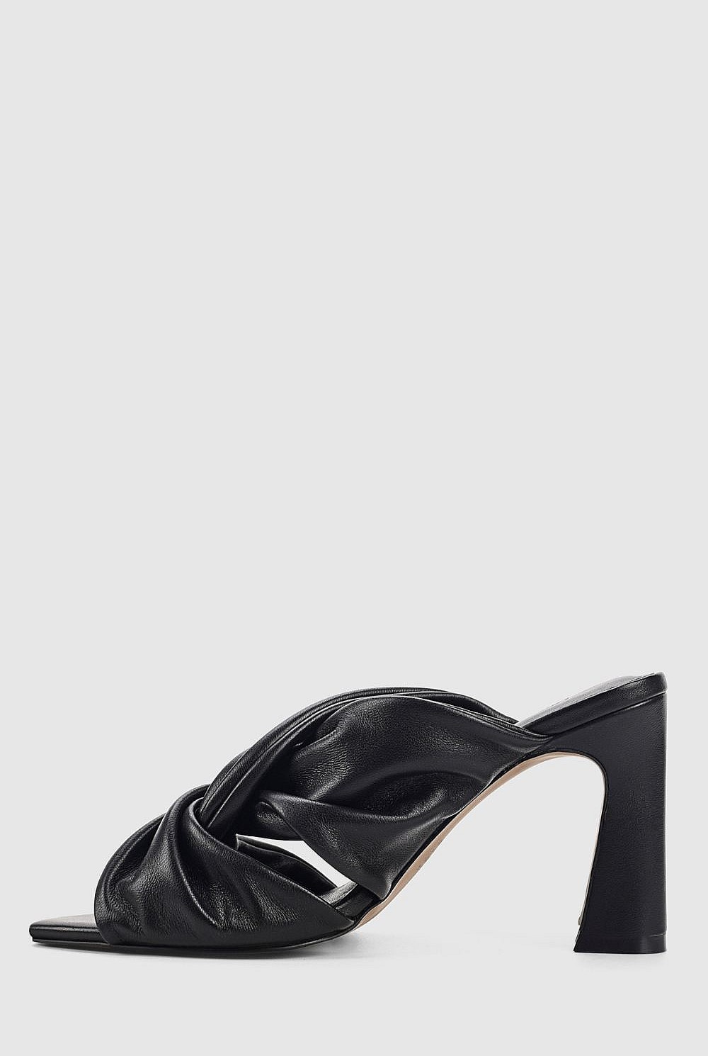 Esme Mule