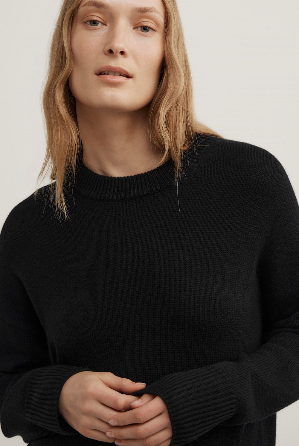 Relaxed Crew Neck Knit