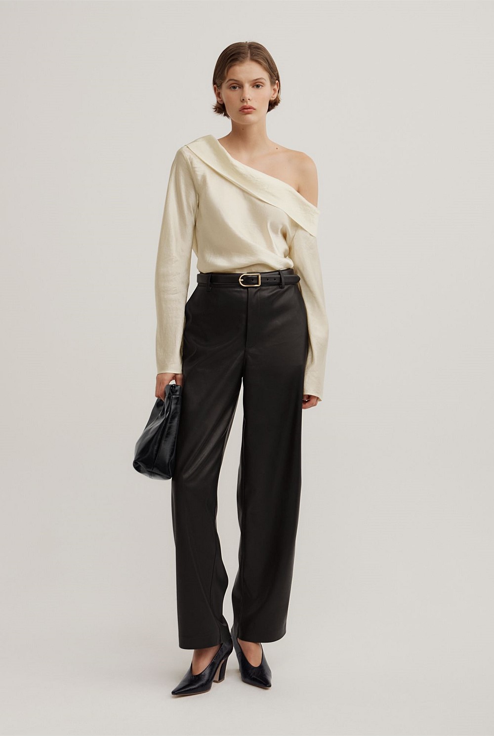 Asymmetric Shoulder Top